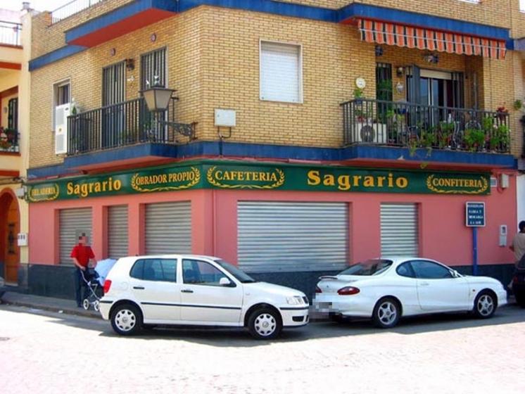 Rótulo cartel luminoso Luminaria de Cafetería Sagrario Dos Hermanas Sevilla