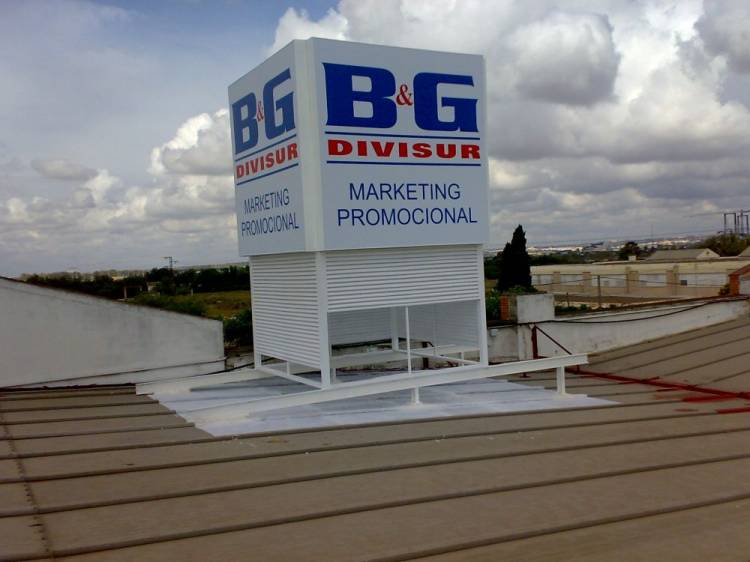 Rótulo Cubo luminoso Toten B&G Divisur Sevilla