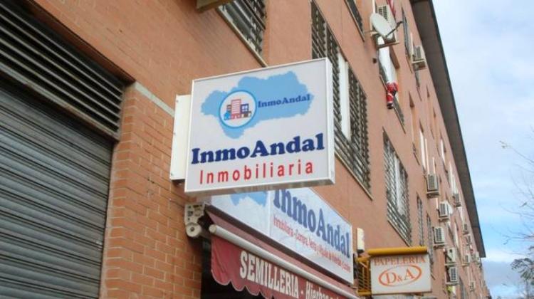 Rótulo luminoso Banderola. Inmobiliaria Inmo Andal Sevilla