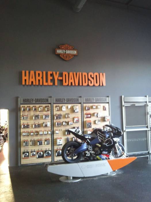 Rótulo luminoso Harley Davidson Sevilla