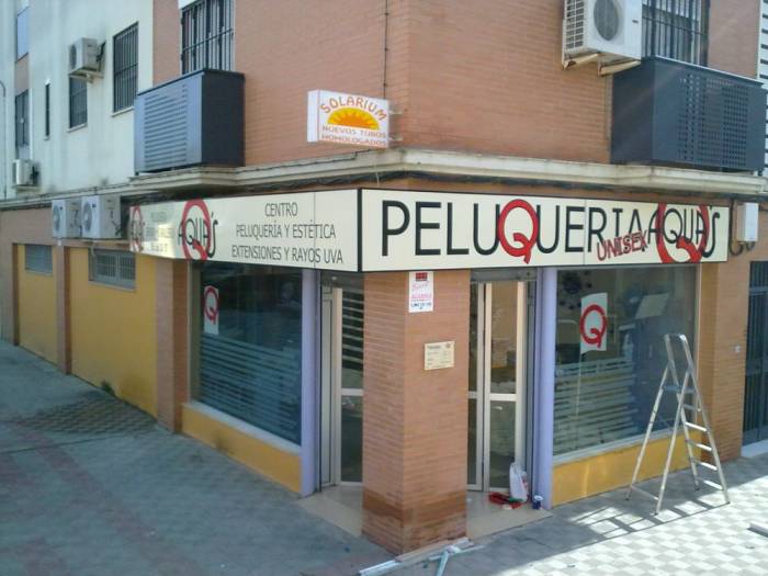 Rótulo luminoso. Peluquería Acua Dos Hermanas Sevilla