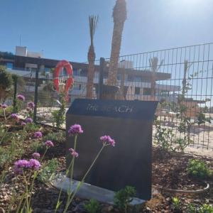 Atriles en acero cortén para urbanización Village Verde fase II en Sotogrande Cádiz