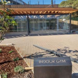 Atriles en acero cortén para urbanización Village Verde fase II en Sotogrande Cádiz