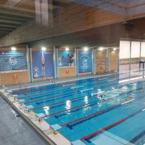 Cartel de lona publicitaria de Gran formato, enmarcado en bastidor y cosida para Malasma&ntilde;anas en Alacl&aacute; de Guadaira Sevilla.