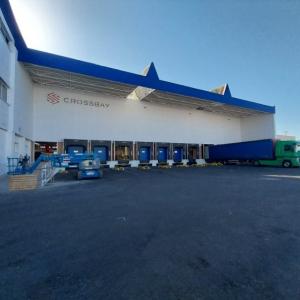 Letras corp&oacute;reas en aluminio lacado y frontal de metacrilato rotulado e iluminados con led, para Ontim&eacute; Sevilla. Trabajos para Spal Servicios Sevilla.