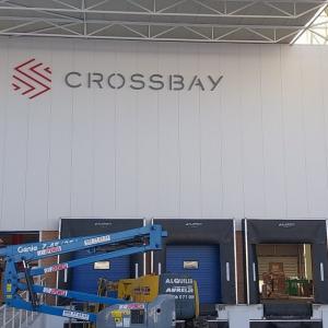 Letras corp&oacute;reas en aluminio lacado y frontal de metacrilato rotulado e iluminados con led, para Ontim&eacute; Sevilla. Trabajos para Spal Servicios Sevilla.