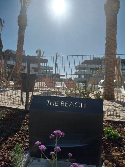 Atriles en acero cortén para urbanización Village Verde fase II en Sotogrande Cádiz