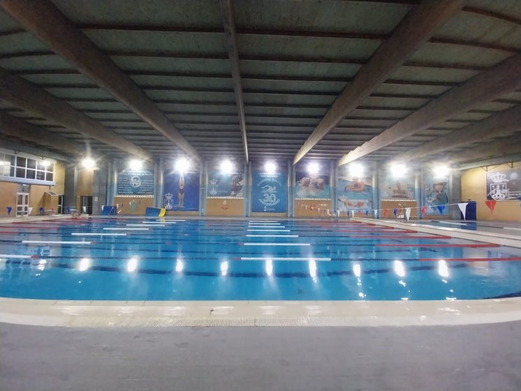 Cartel de lona publicitaria de Gran formato, enmarcado en bastidor y cosida para Malasma&ntilde;anas en Alacl&aacute; de Guadaira Sevilla.