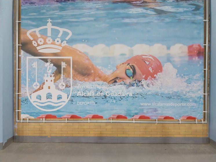Cartel de lona publicitaria de Gran formato, enmarcado en bastidor y cosida para Malasma&ntilde;anas en Alacl&aacute; de Guadaira Sevilla.