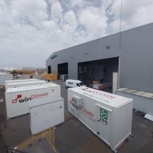 Rotulación de contenedores container en vinilo de corte especial para CenSolutions en Dos Hermanas Sevilla.