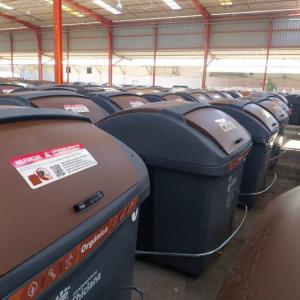 Rotulaci&oacute;n de contenedores en vinilo de alto agarre para el Ayuntamiento de Chiclana C&aacute;diz.