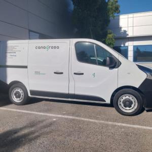 Rotulaci&oacute;n de furgoneta con vinilos en impresi&oacute;n digital laminado. Trabajo para Doxmedia en Sevilla.