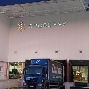 R&oacute;tulos en letras corp&oacute;reas iluminadas con led, Ontime. Trabajo para el Spal Servicios en Sevilla.