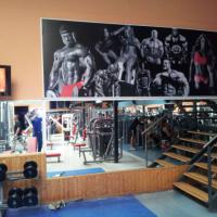 Cartel lona publicitaria de Gran formato. Gim Bodymaster Dos Hermanas Sevilla