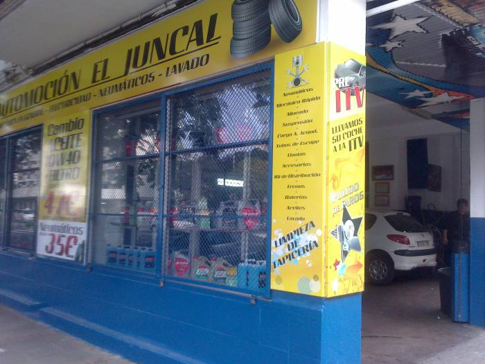 Rotulación de frente de chapa. Automoción El Juncal, Sevilla