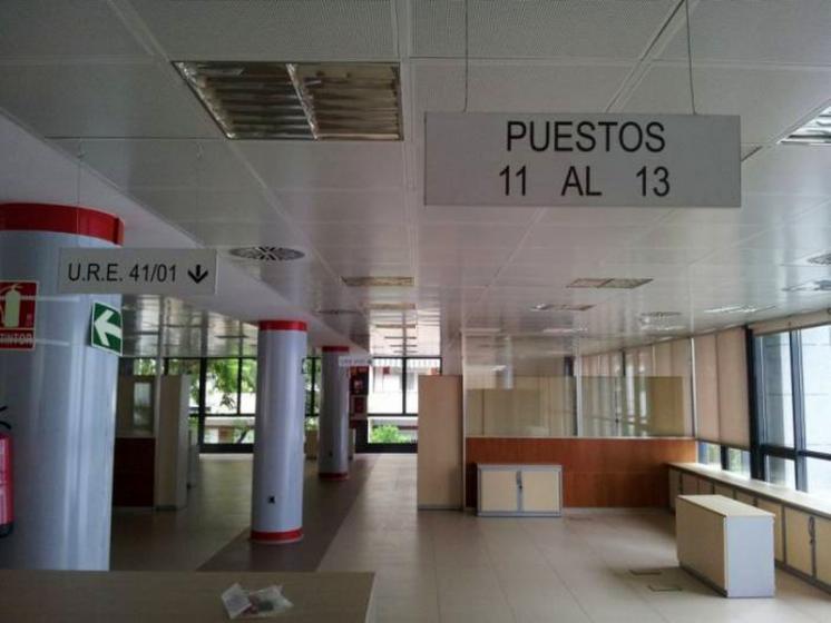 Rótulo Cartel Oficinas de la Seguridad Social de la C/ Niebla en Sevilla. Trabajos realizados para Silva y Vilches.