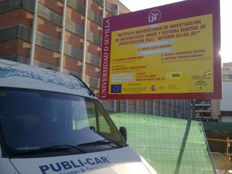 Rótulo Cartel Vallas o cartel de obras homologadas de la Universidad de Sevilla