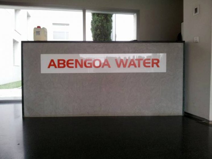 Rótulo letras corpóreas Abengoa Water, Instalaciones I+D+I de Fuente del Rey Dos Hermanas Sevilla