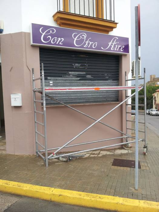 Rótulo luminoso. Con Otro Aire, Alcalá de Guadaira Sevilla