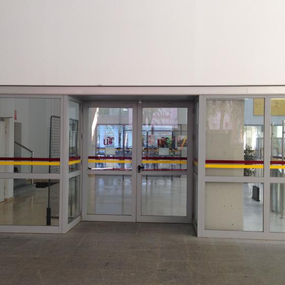 Universidad de Sevilla, Edificio para el aprendizaje y la innovaci&oacute;n Antonio de Ulloa. Rotulaci&oacute;n de vinilos 