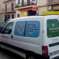 Rotulación de furgoneta en vinilo de corte e impresión digital. Doblem Orippo Sevilla