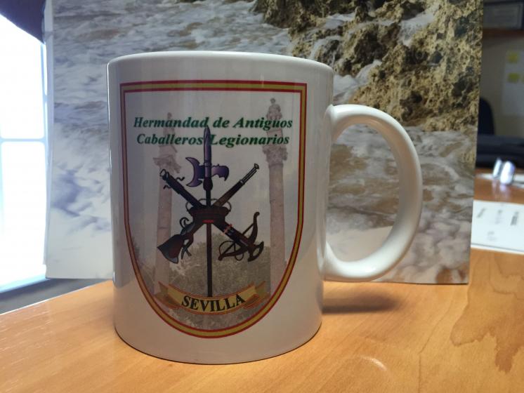 Hermandad de Antiguos Caballeros de la Legión. Taza serigrafiada.