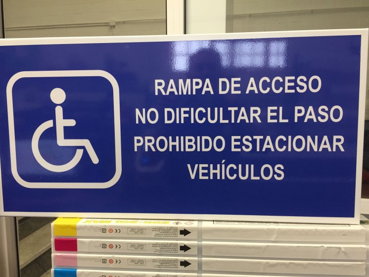 Rótulo Cartel de Señalización Campus Universidad de Sevilla. 