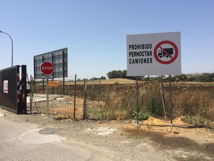 Rótulo cartel Señalización Polígono La palmera, Sevilla