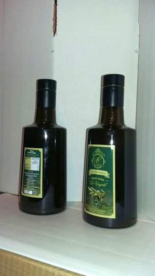 Etiquetas en impresi&oacute;n digital para embases. Aceites la Vegueta Montoro C&oacute;rdoba.