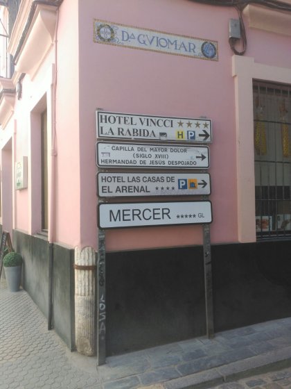 Rótulo cartel tipo mopu homologado. Hotel Mercer Sevilla.