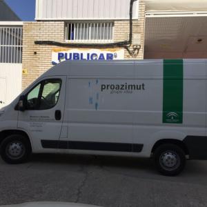 Rotulación de flota nueva con vinilos poliméricos. Proazimut Sevilla. Idema Grupo