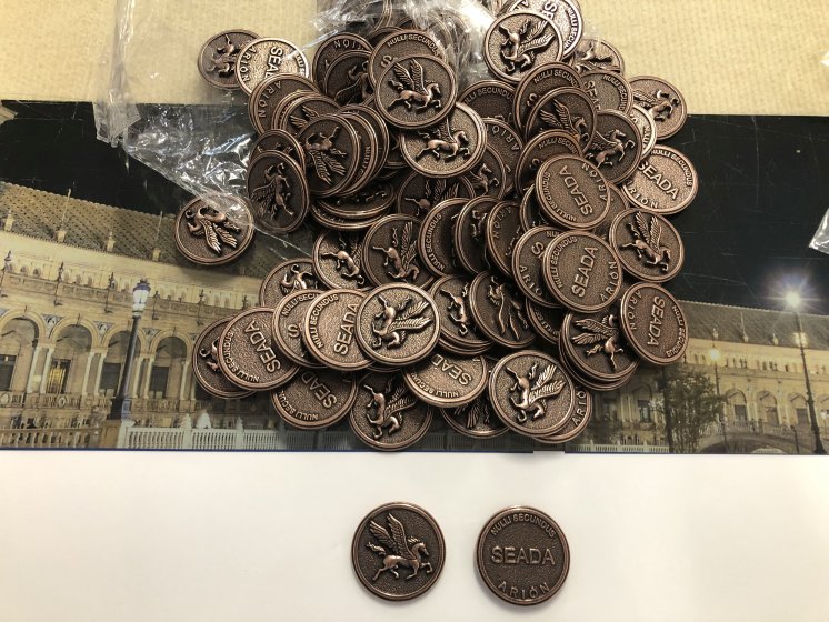 Monedas en relieve para la Seada Ejército del Aire en Sevilla.