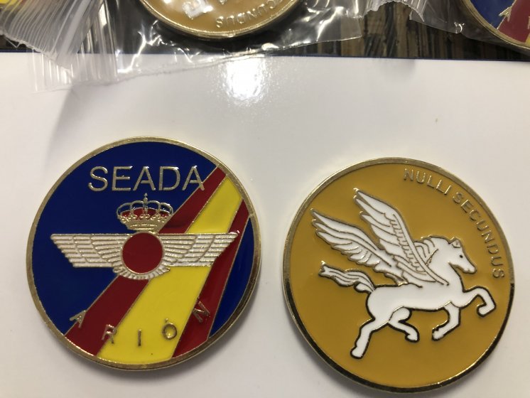 Monedas en relieve para la Seada Ejército del Aire en Sevilla.