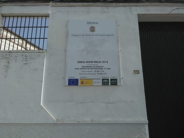 Rótulo Cartel de Señalización Callejero de Utera Sevilla.
