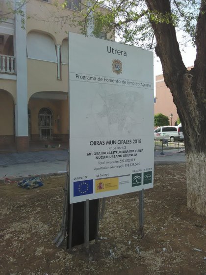 Rótulo Cartel de Señalización Callejero de Utera Sevilla.