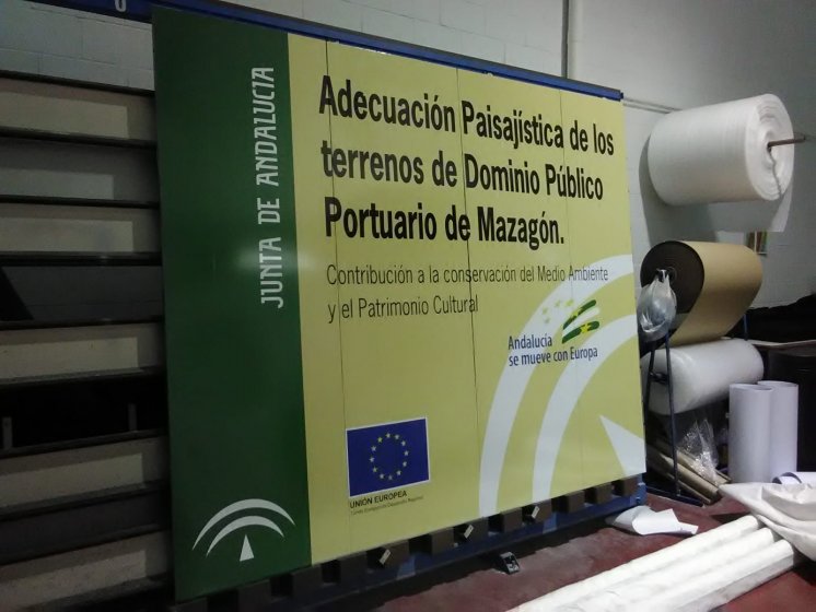 Valla cartelera de obra o publicitaria, para el Portuario de Mazagón Huelva