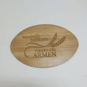 Logo en madera personalizada sevilla