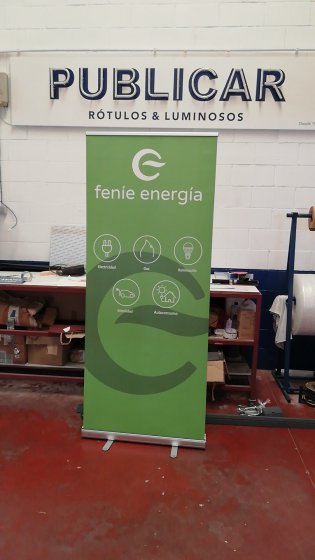 Roll up para Feníe Energía en Sevilla.