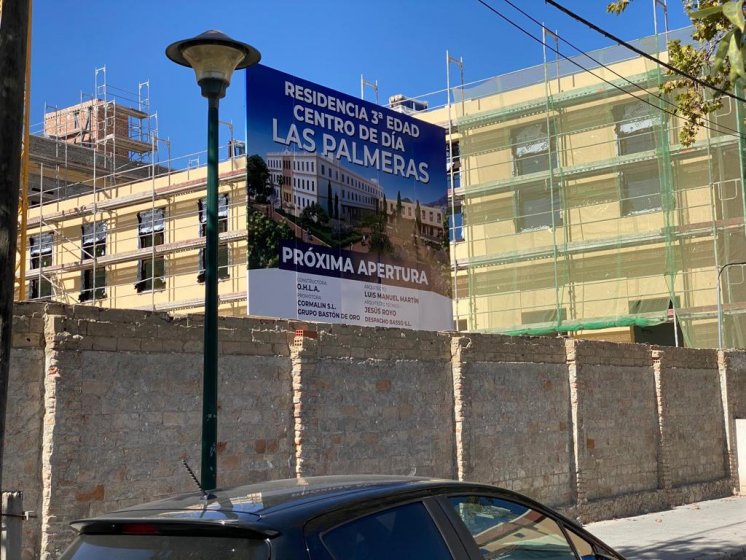 Valla publicitaria o cartel de obra panelable 4x3 m.