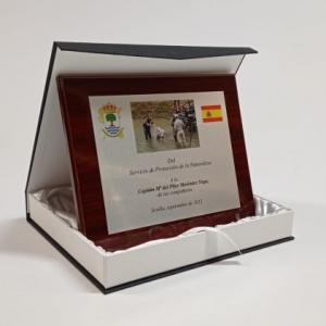 Placa conmemorativa en impresión digital. Guardia Civil Seprona Sevilla.