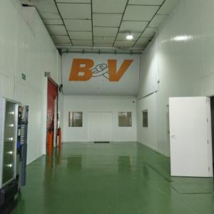 Lona de gran formato para Brivio & Gaviño en Sevilla.