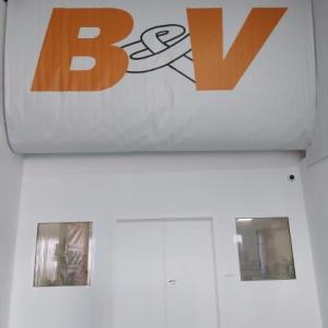 Lona de gran formato para Brivio & Gaviño en Sevilla.