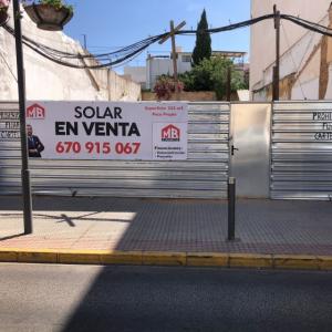 Lona promoción inmobiliaria para MB en Dos Hermanas Sevilla.