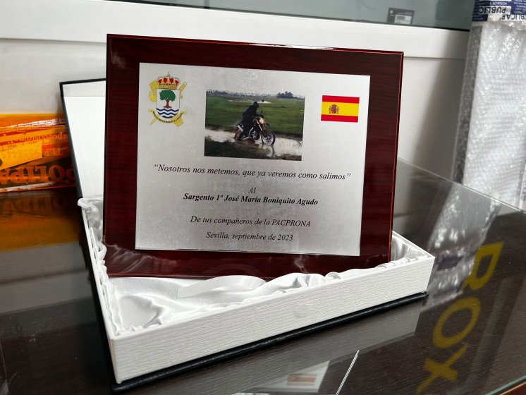 Placa conmemorativa en impresión digital. Guardia Civil Seprona Sevilla.