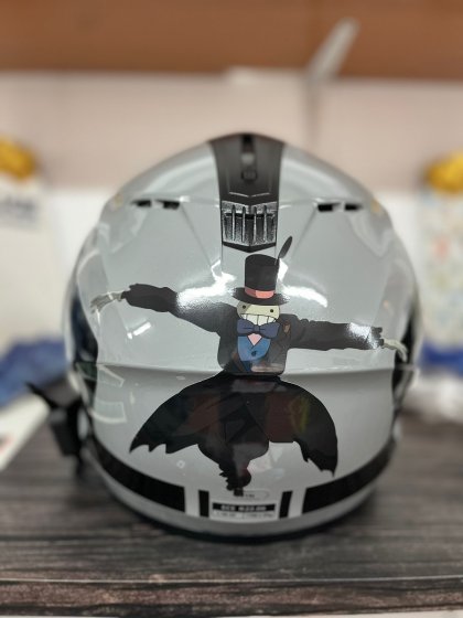 Rotulación de casco de moto, Sevilla