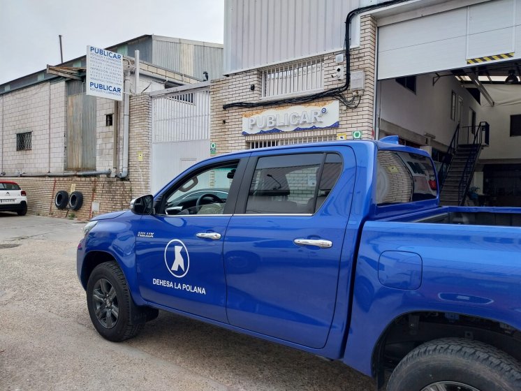 Rotulación de pick up Dehesa la Polana.