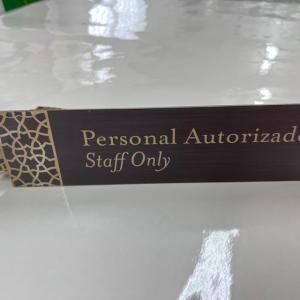 Rótulo cartel personalizado para el Hotel Alfonso XIII en Sevilla.