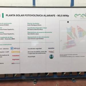 Valla de obra con infografía en impresión digital para Babalua Sevilla.